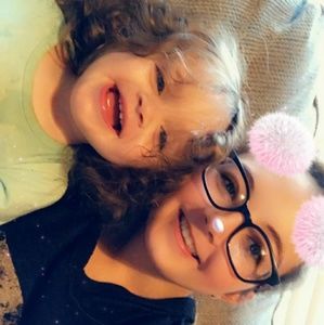 Meet your Posher, Dora